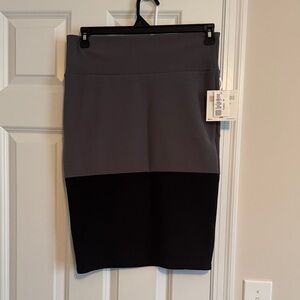 LuLaRoe Cassie Gray and Black Pencil Skirt